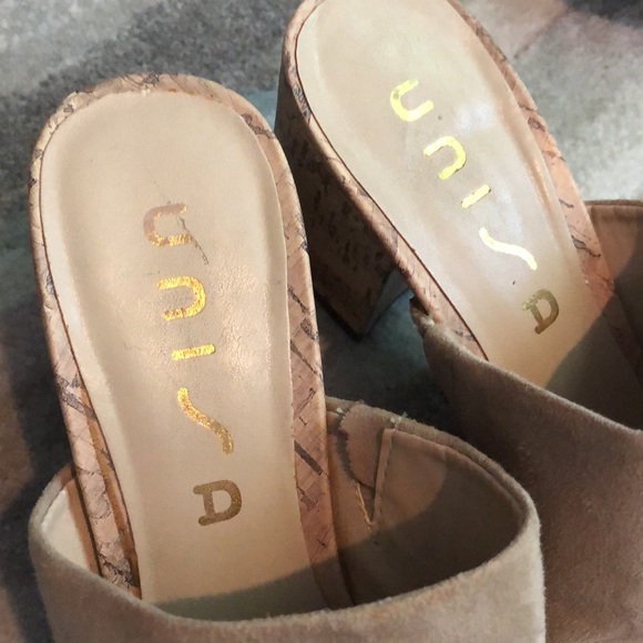 Super comfy faux suede open toe heeled mules - Picture 3 of 6